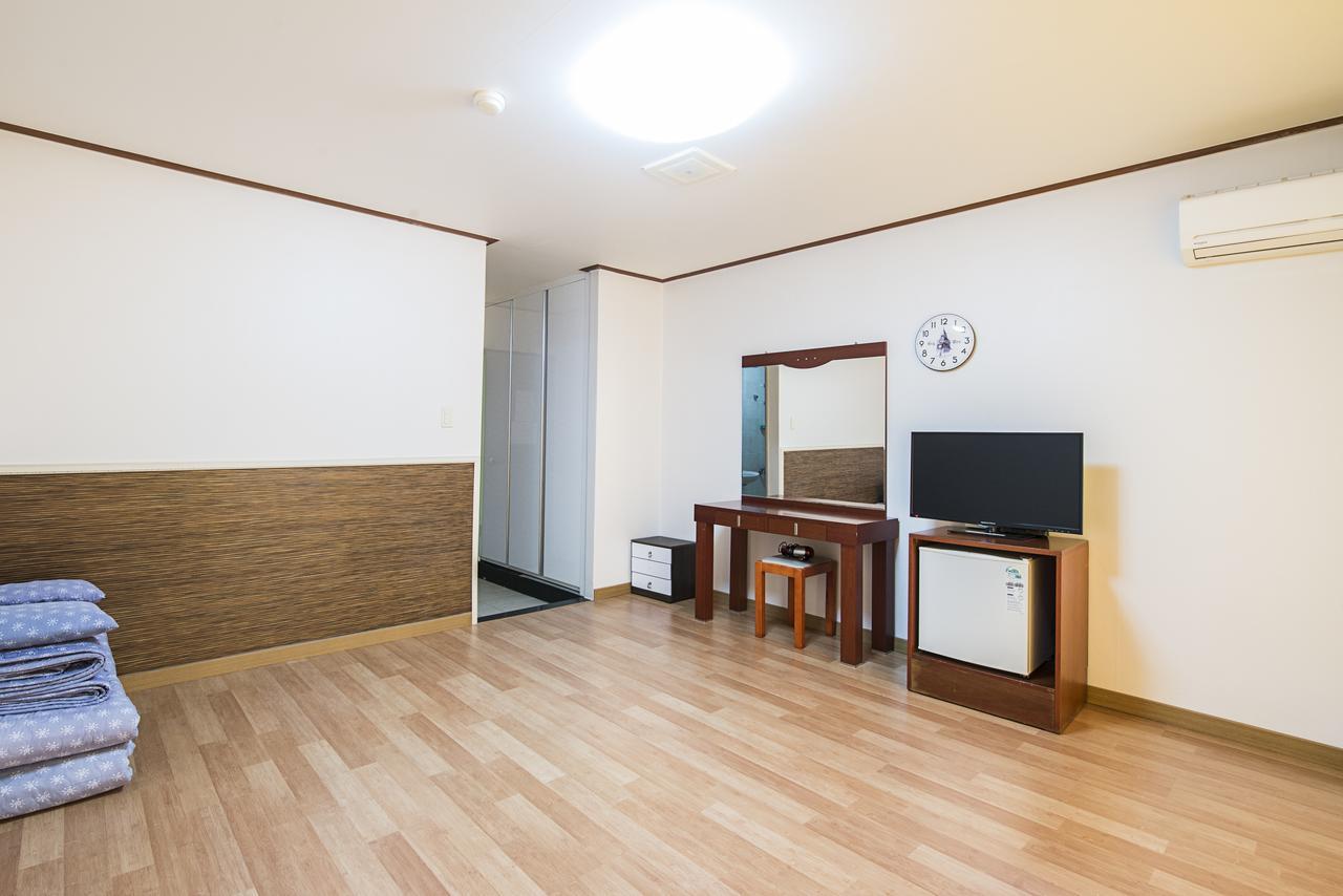 Jeju Youth Hostel Luaran gambar