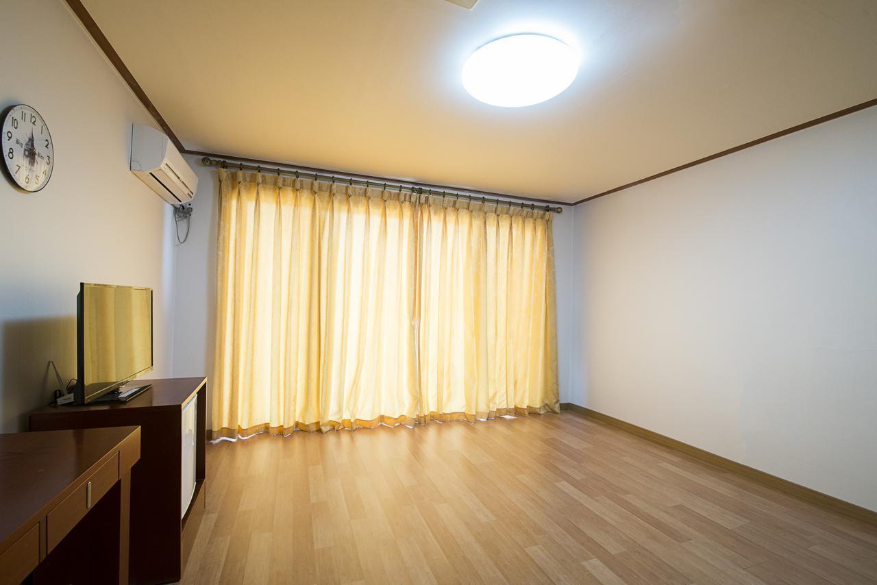 Jeju Youth Hostel Luaran gambar