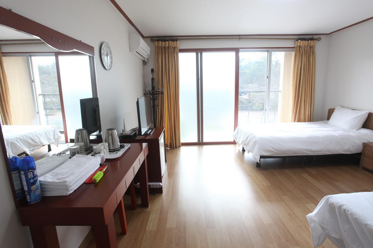 Jeju Youth Hostel Luaran gambar